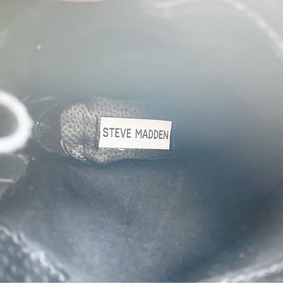 STEVE MADDEN Invito Back Zip Leather Chunky Ankle Boots NEW Biker 90’s - Picture 9 of 10